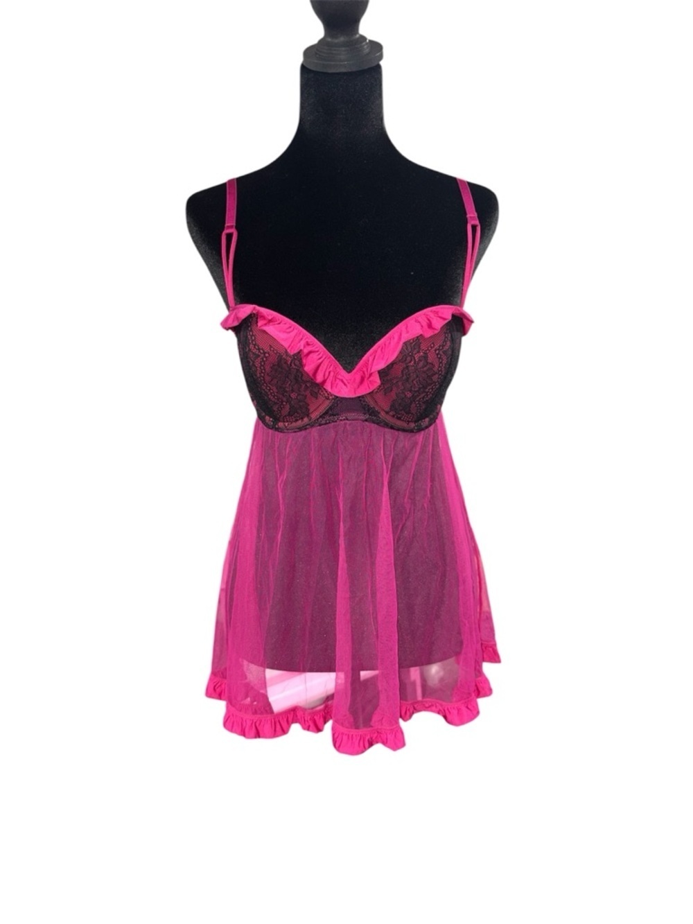 319. NWOT Black Bow Hot Pink Lace Trim Babydoll Chemise Size M - Women Intimates